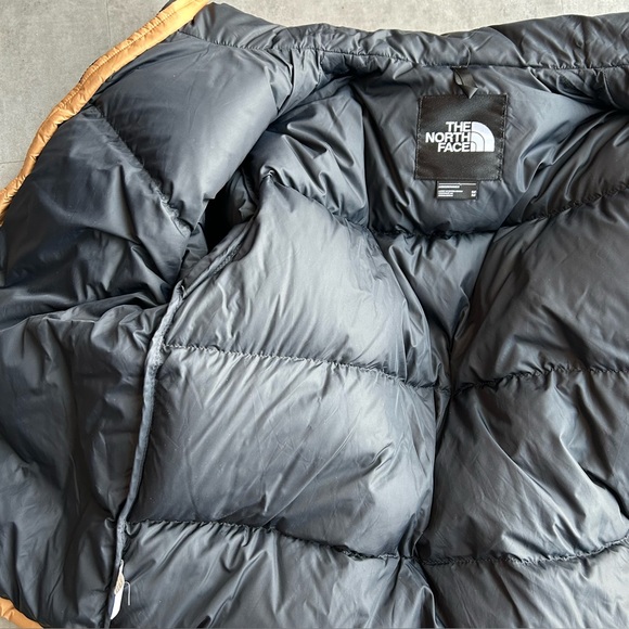 The North Face Men's Retro 1996 Nuptse, medium, Almond butter - Picture 6 of 8